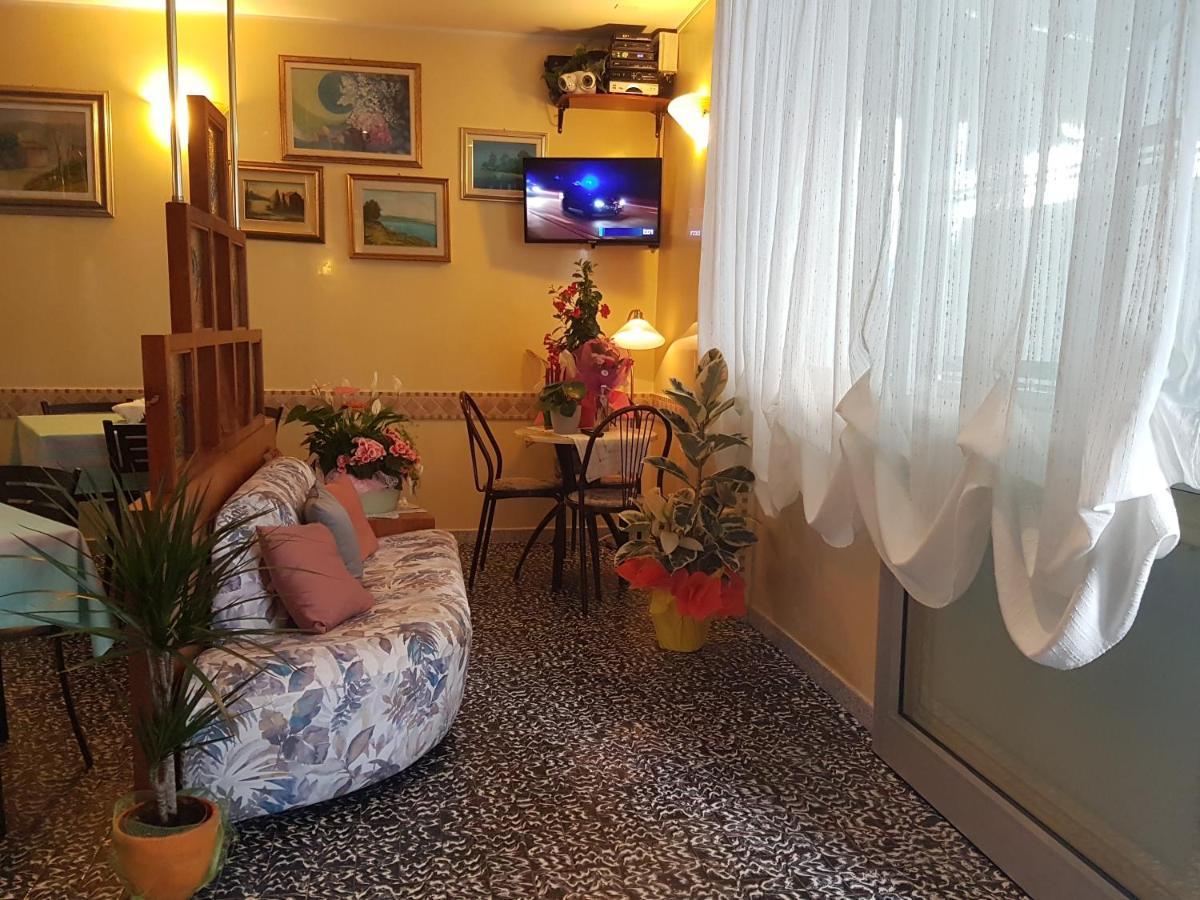 Hotel Villa Ersilia Rimini B&B Dış mekan fotoğraf