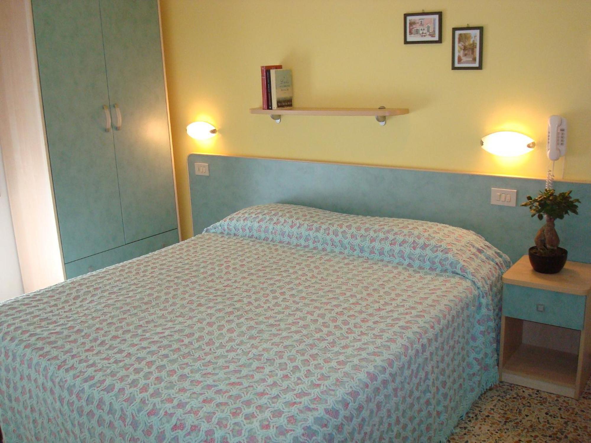 Hotel Villa Ersilia Rimini B&B Dış mekan fotoğraf