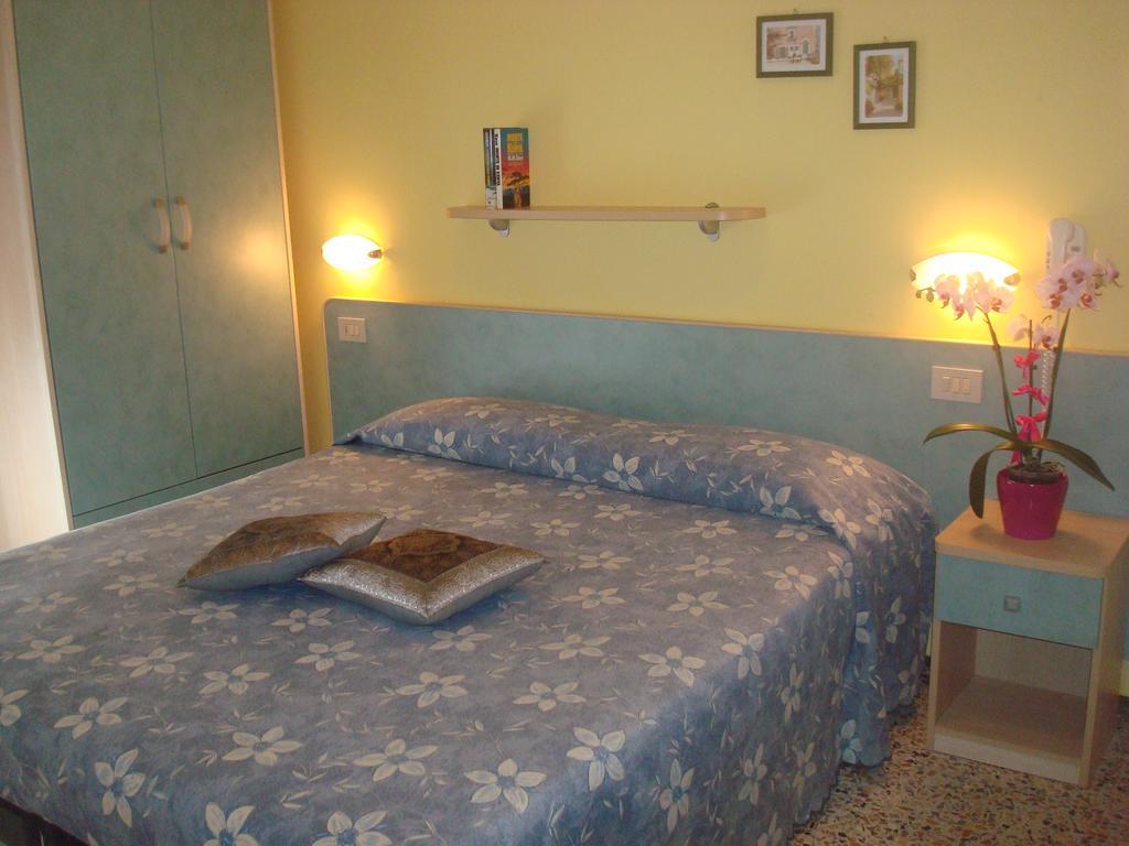 Hotel Villa Ersilia Rimini B&B Dış mekan fotoğraf