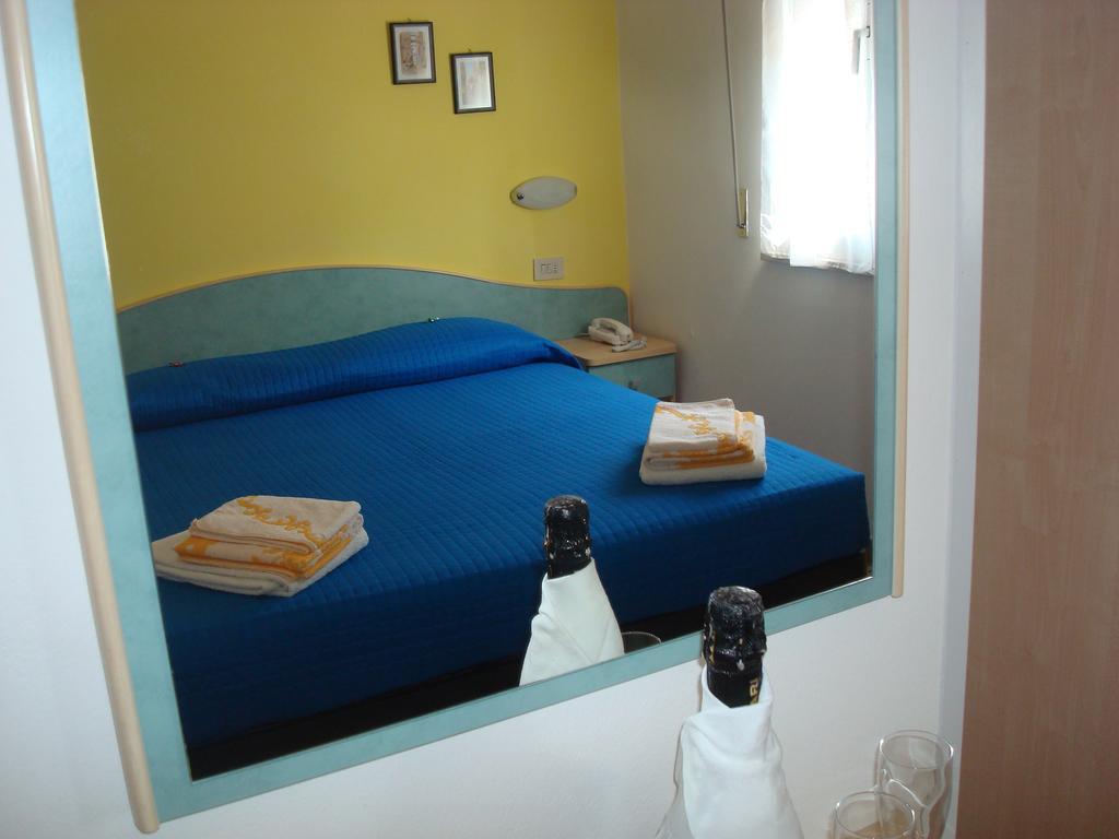 Hotel Villa Ersilia Rimini B&B Dış mekan fotoğraf