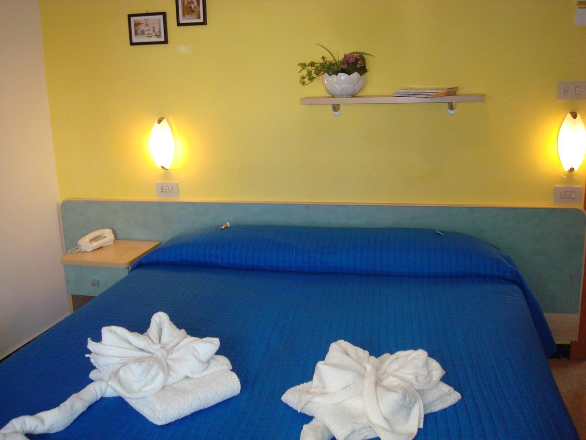 Hotel Villa Ersilia Rimini B&B Dış mekan fotoğraf