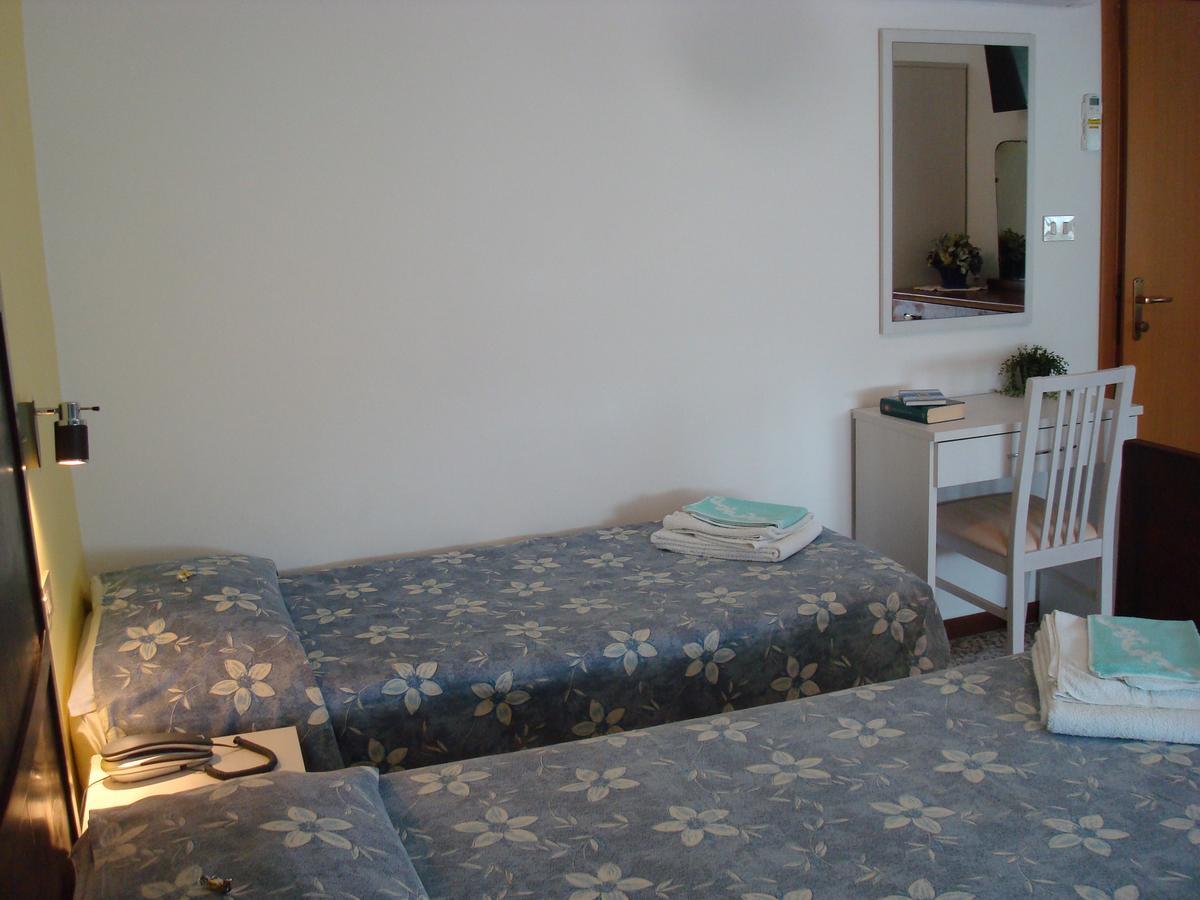 Hotel Villa Ersilia Rimini B&B Dış mekan fotoğraf